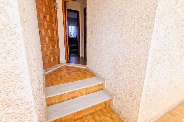1 Zimmer Apartment zu verkaufen in Avenida Habaneras - Curva de Palangre, Torrevieja mit Pool - 119.900 € (Ref: 9877332)