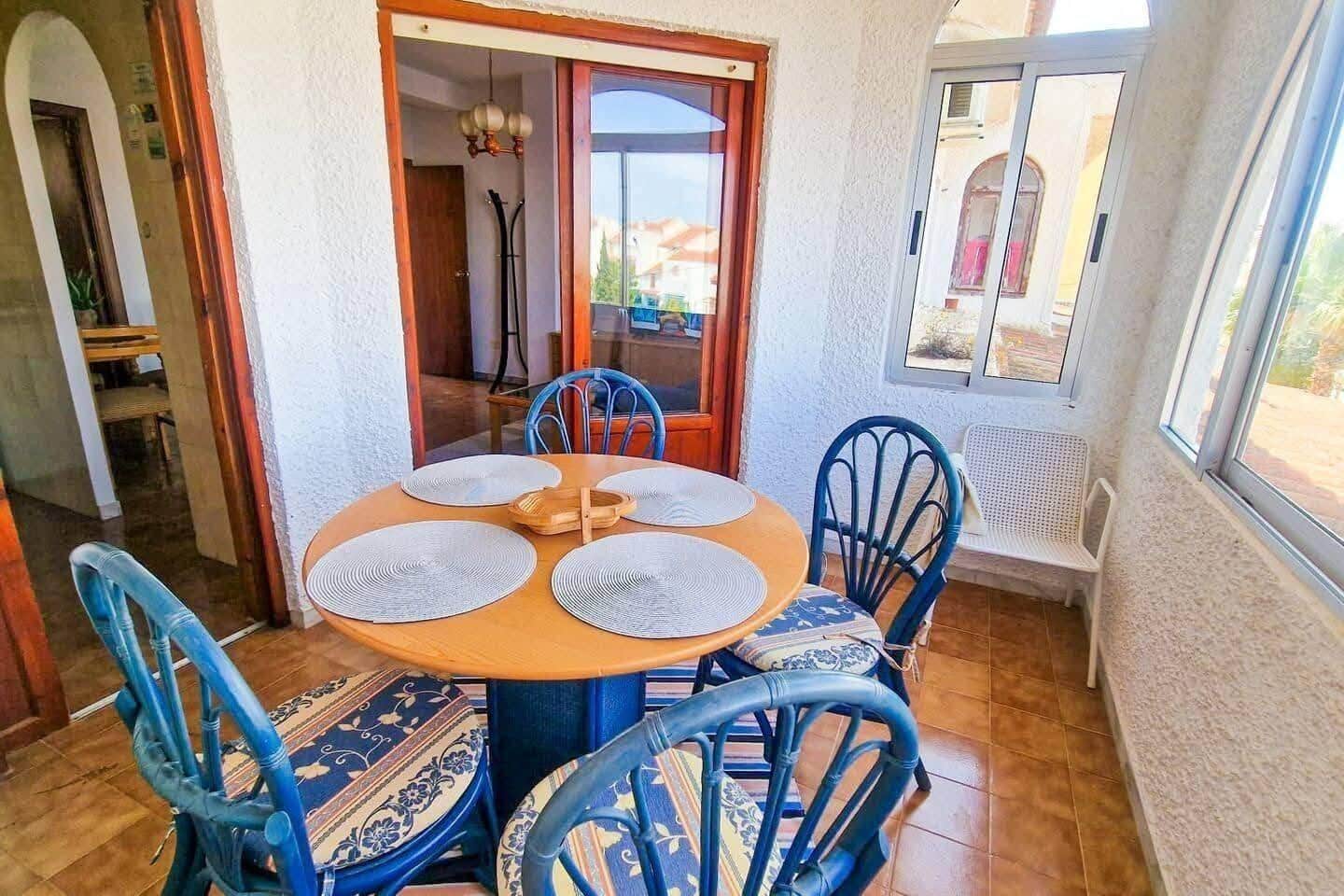 1 Zimmer Apartment zu verkaufen in Torrevieja mit Pool - 119.900 € (Ref: 9877332)