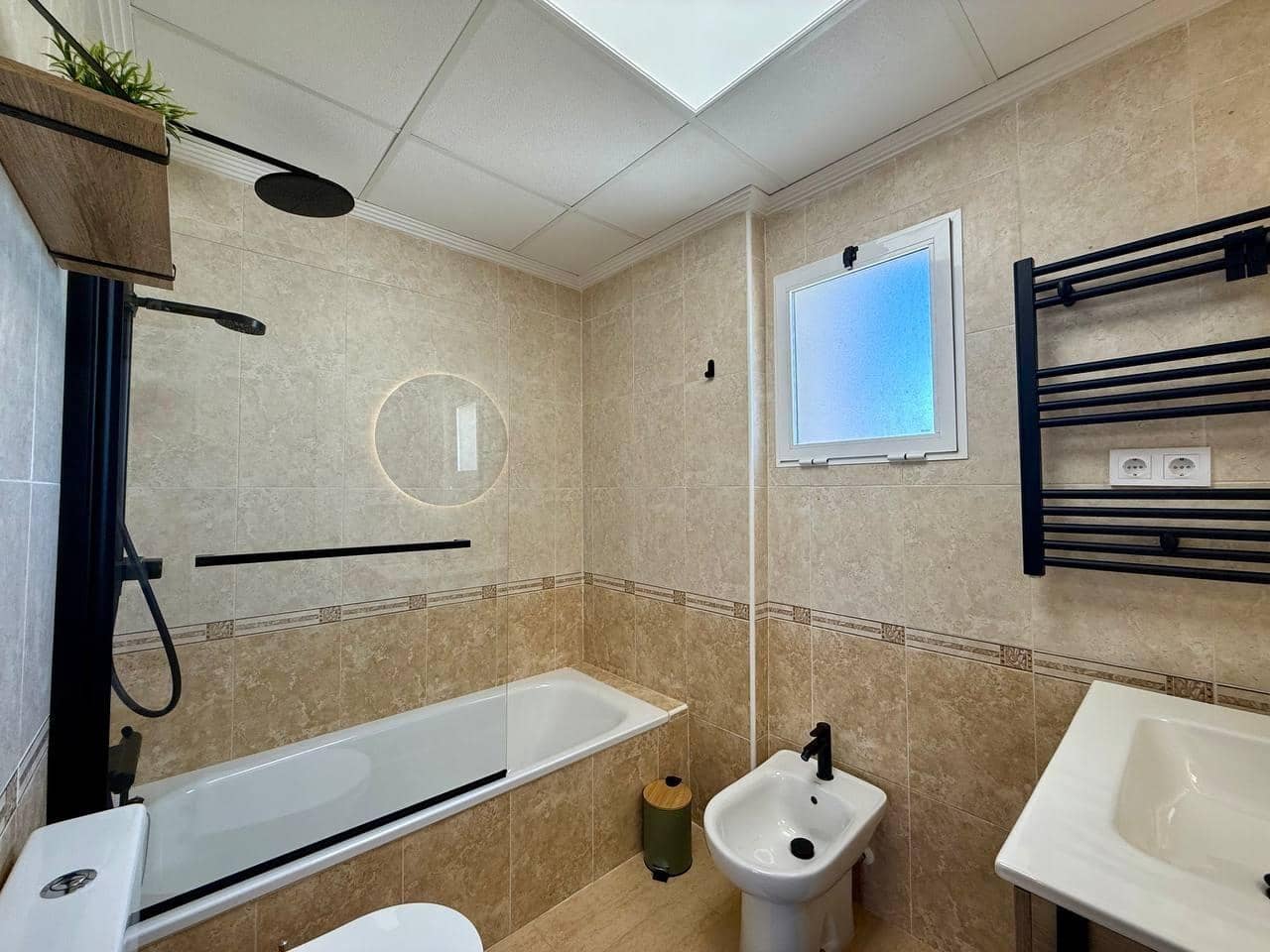 3 chambre Appartement à vendre à Guardamar del Segura avec piscine - 249 900 € (Ref: 9877337)