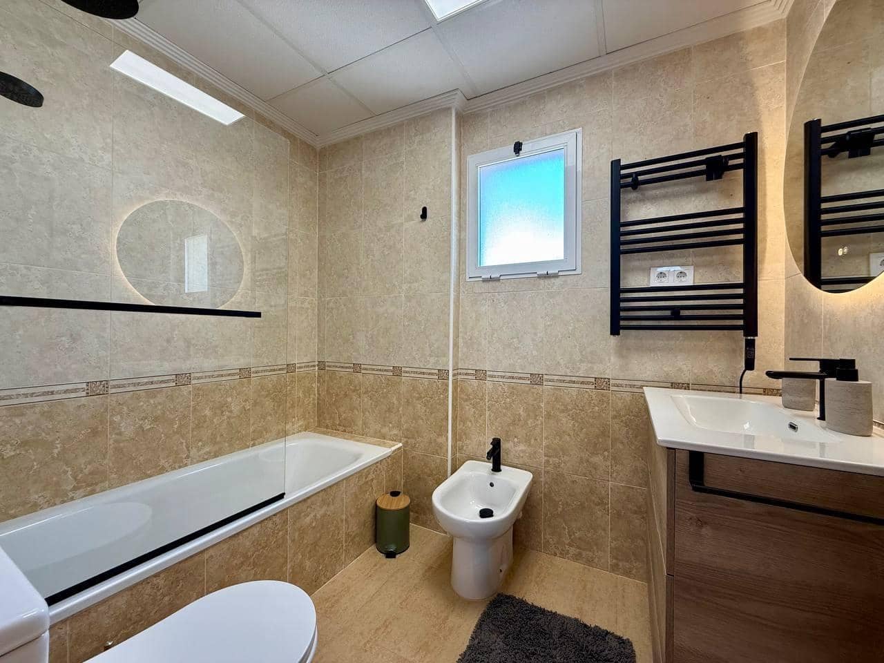 3 chambre Appartement à vendre à Guardamar del Segura avec piscine - 249 900 € (Ref: 9877337)