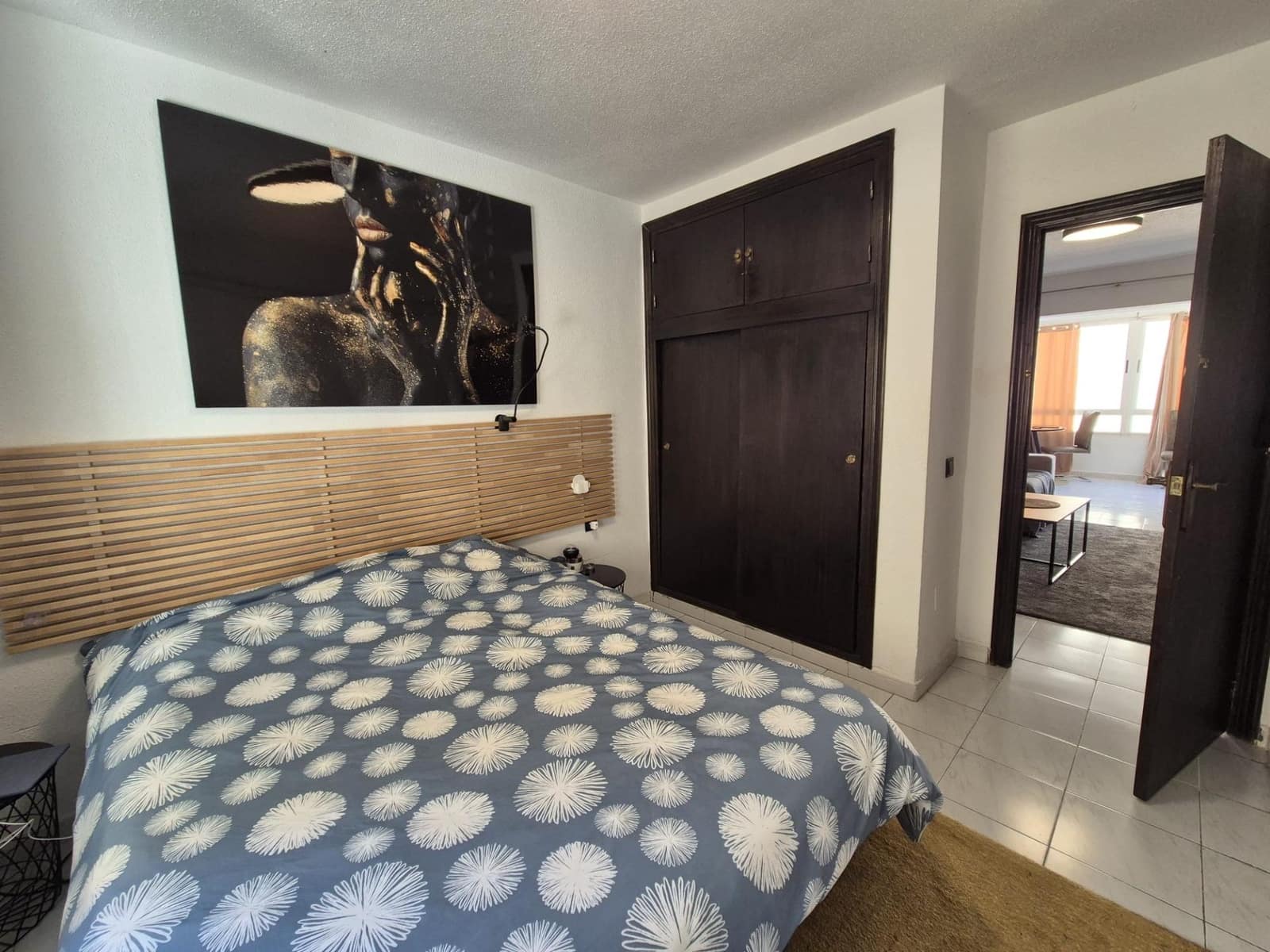 Apartamento de 1 habitación en Torrevieja en venta con piscina - 149.000 € (Ref: 9877341)