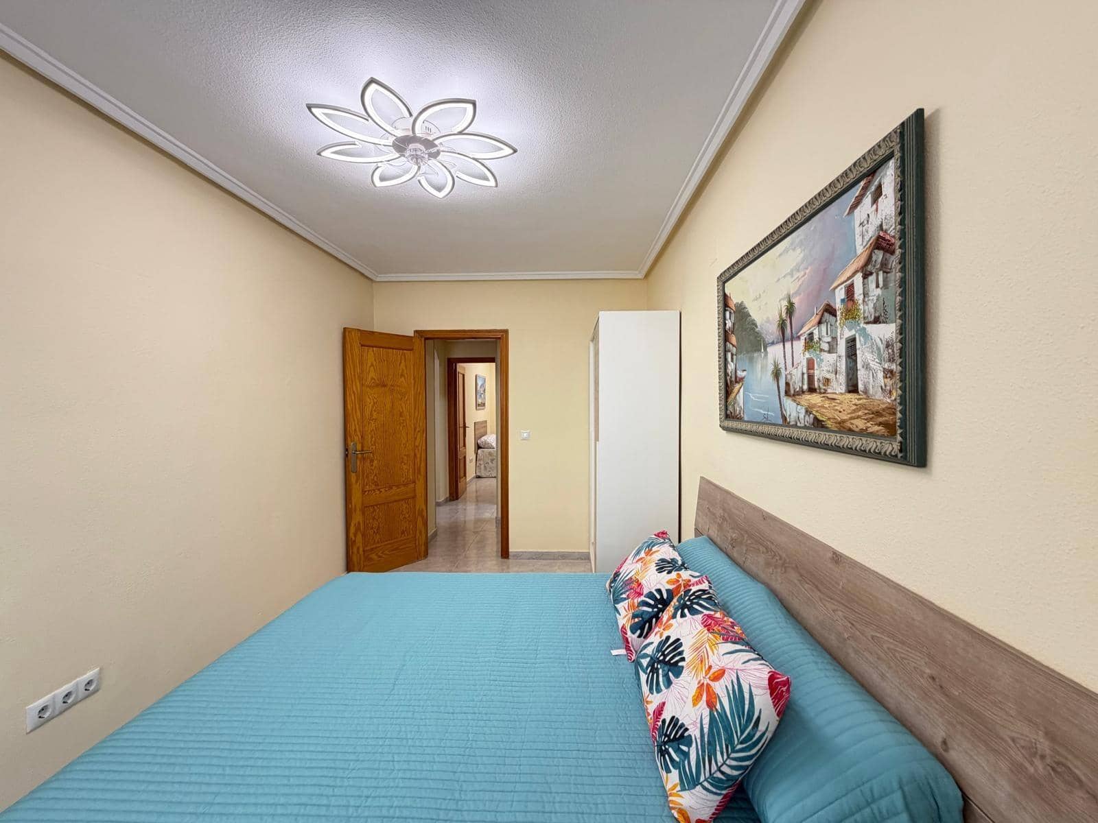 3 sovrum Lägenhet till salu i Torrevieja - 230 000 € (Ref: 9877343)