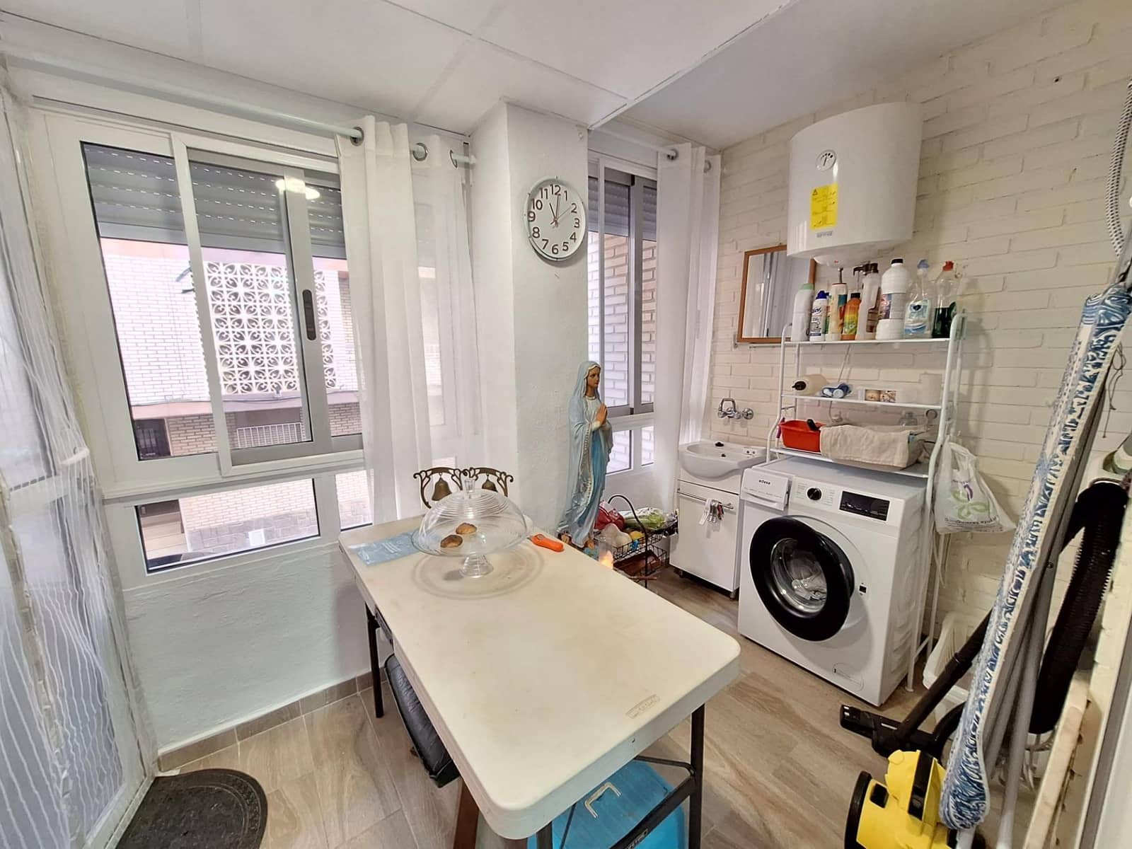 1 sovrum Lägenhet till salu i Torrevieja - 169 000 € (Ref: 9877355)