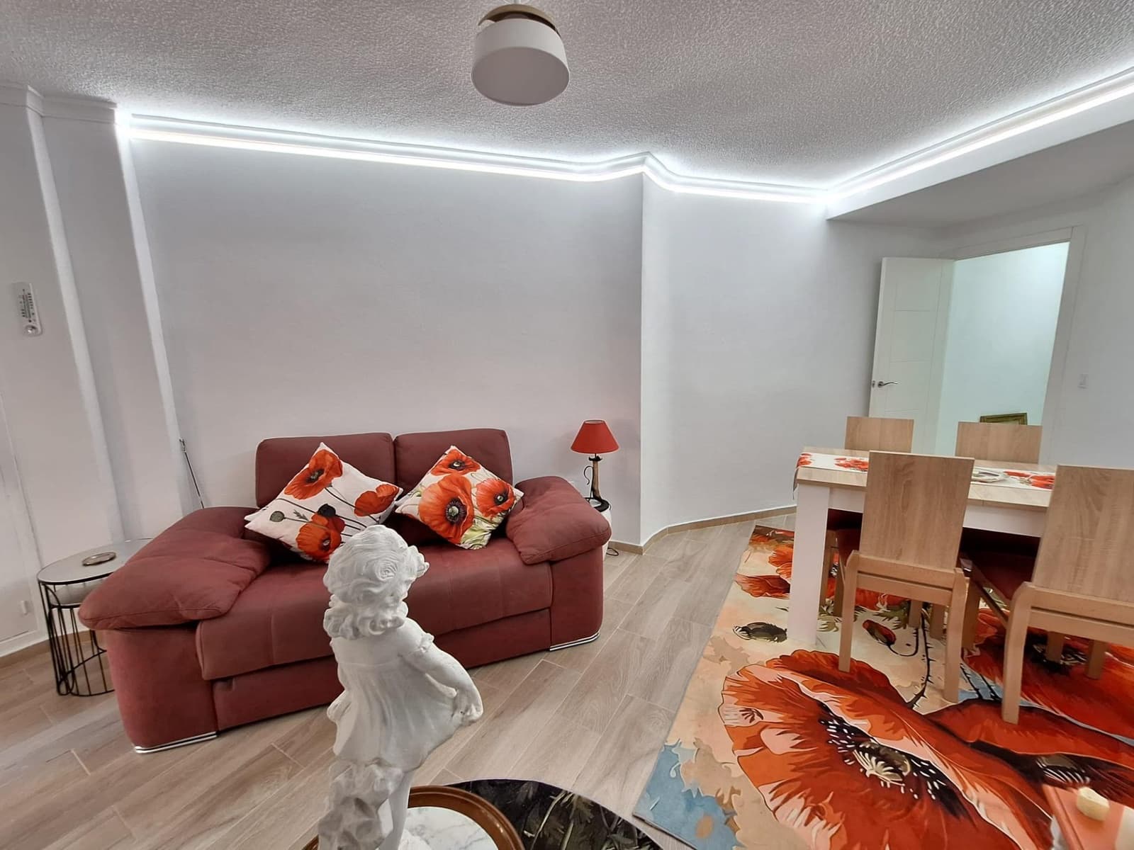 1 sovrum Lägenhet till salu i Torrevieja - 169 000 € (Ref: 9877355)