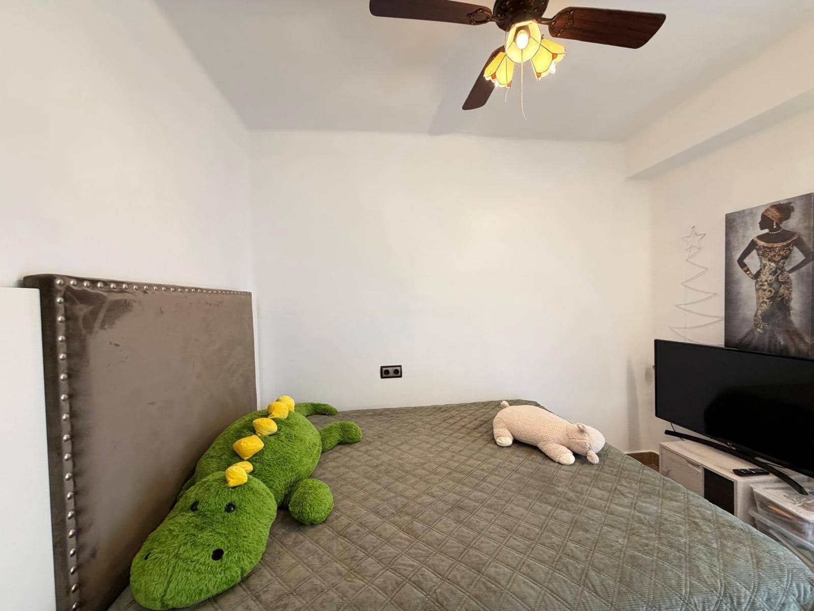 3 soverom Penthouse til salgs i Torrevieja med svømmebasseng - € 470 000 (Ref: 9877356)