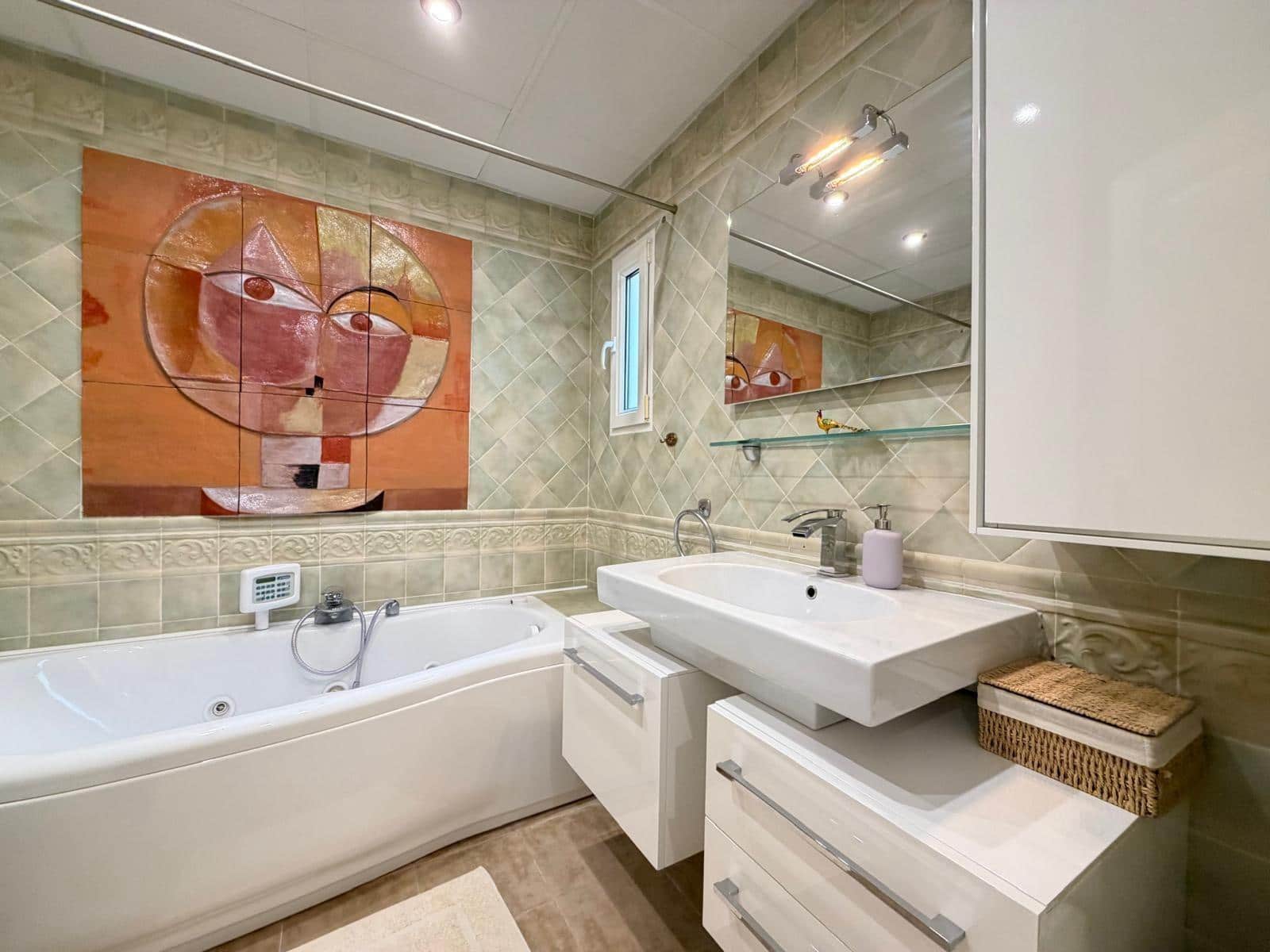 3 soverom Penthouse til salgs i Torrevieja med svømmebasseng - € 470 000 (Ref: 9877356)