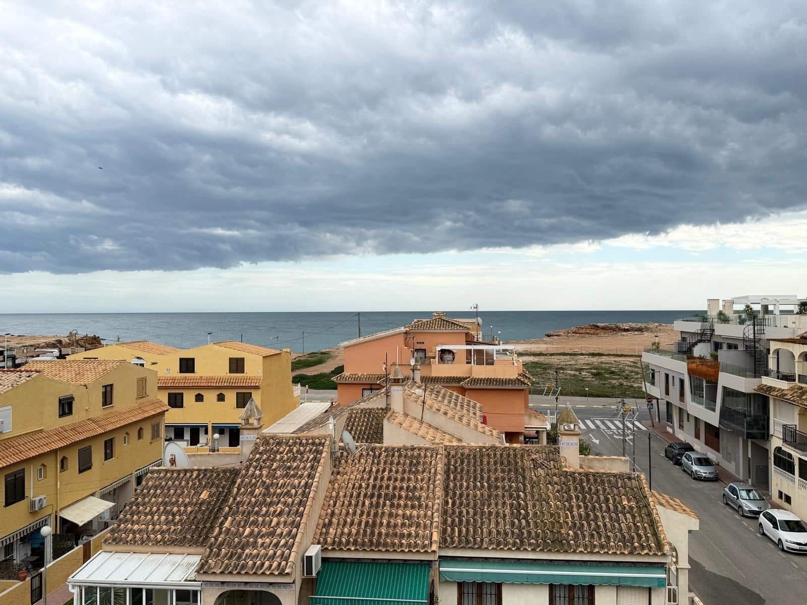 3 soverom Penthouse til salgs i Torrevieja med svømmebasseng - € 470 000 (Ref: 9877356)