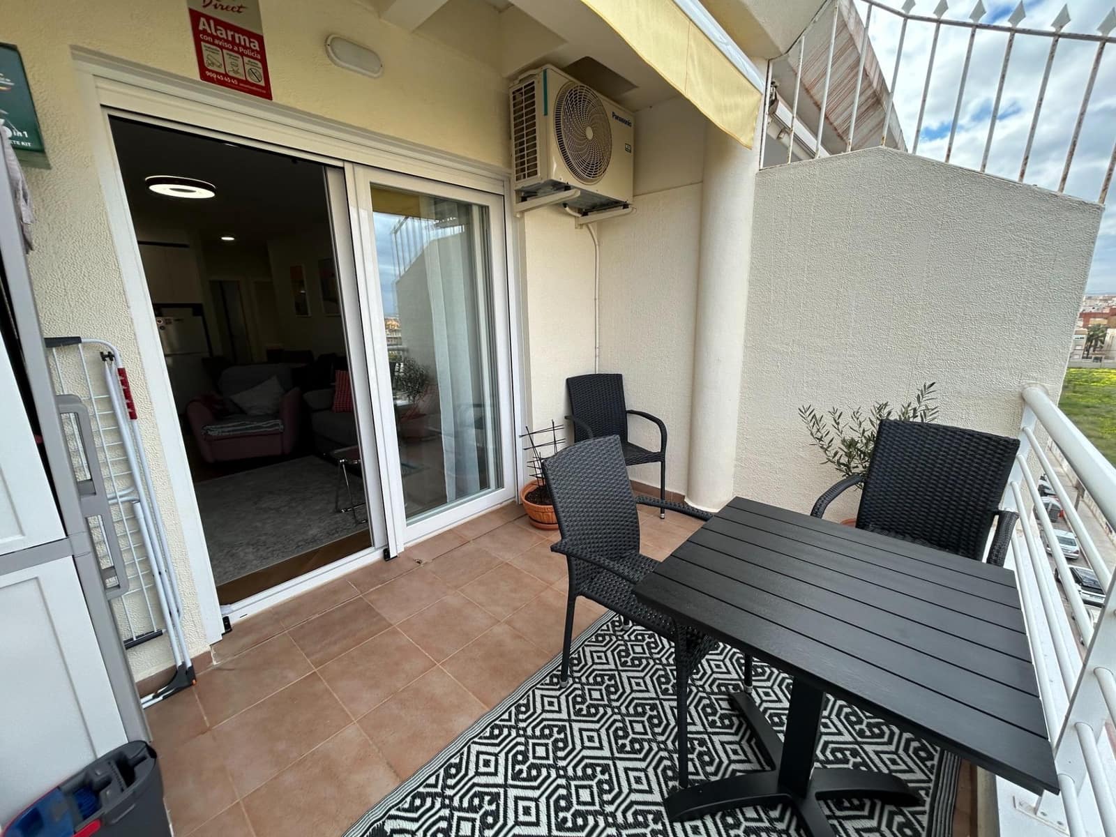Penthouse til salgs i Torrevieja - € 169 900 (Ref: 9877358)
