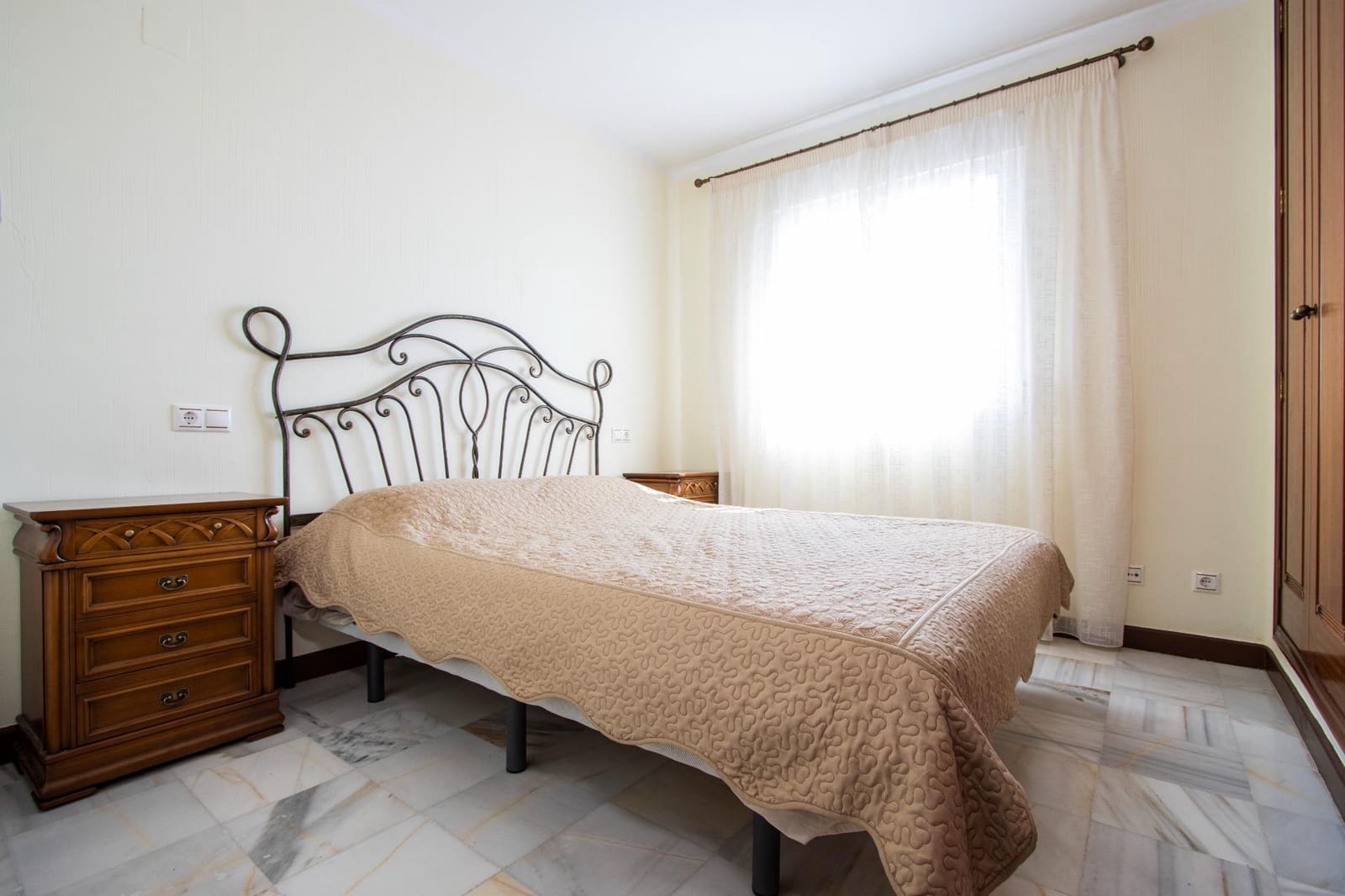 3 sovrum Lägenhet till salu i Torrevieja med pool - 359 900 € (Ref: 9877359)