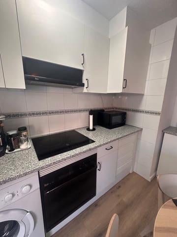 1 soverom Penthouse til salgs i Las Piscinas Naturales, Torrevieja - € 149 900 (Ref: 9877365)