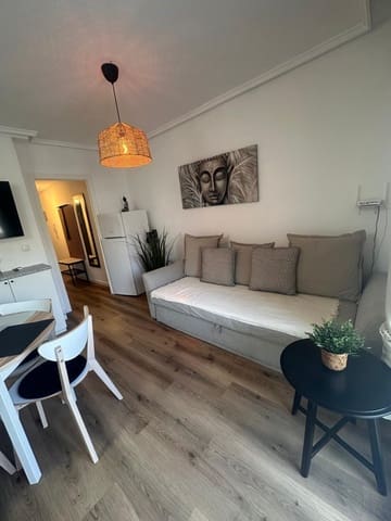 1 soverom Penthouse til salgs i Las Piscinas Naturales, Torrevieja - € 149 900 (Ref: 9877365)