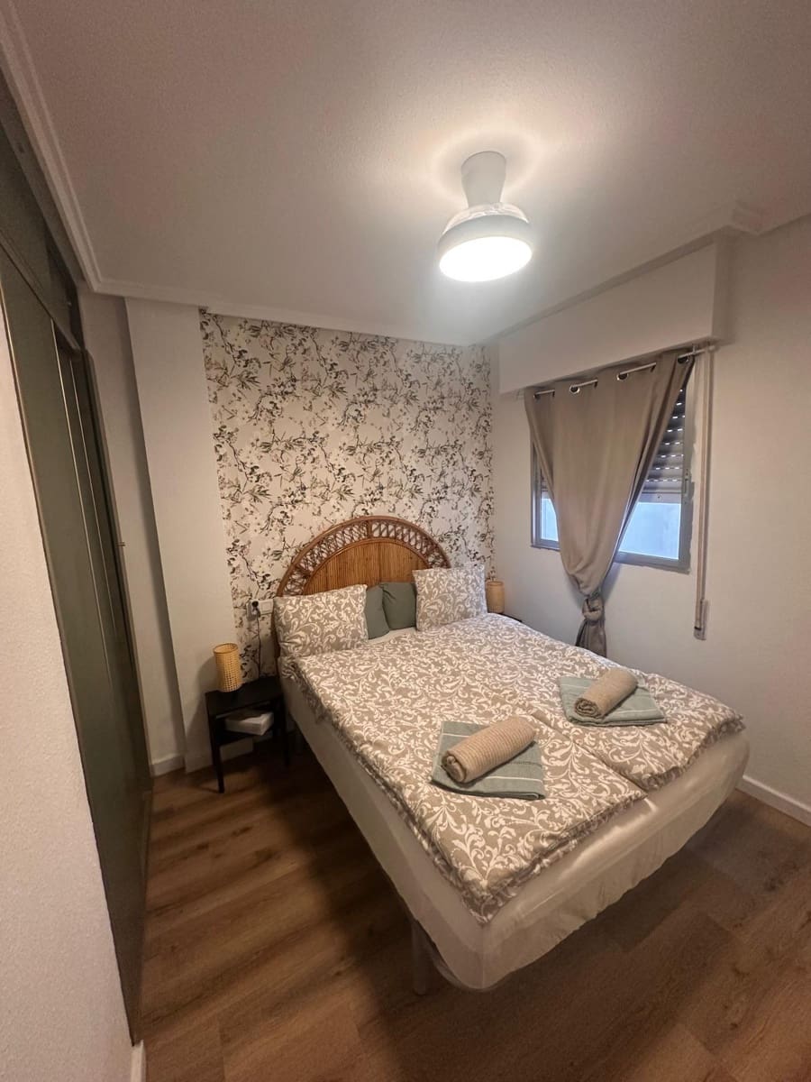 1 soverom Penthouse til salgs i Torrevieja - € 149 900 (Ref: 9877365)