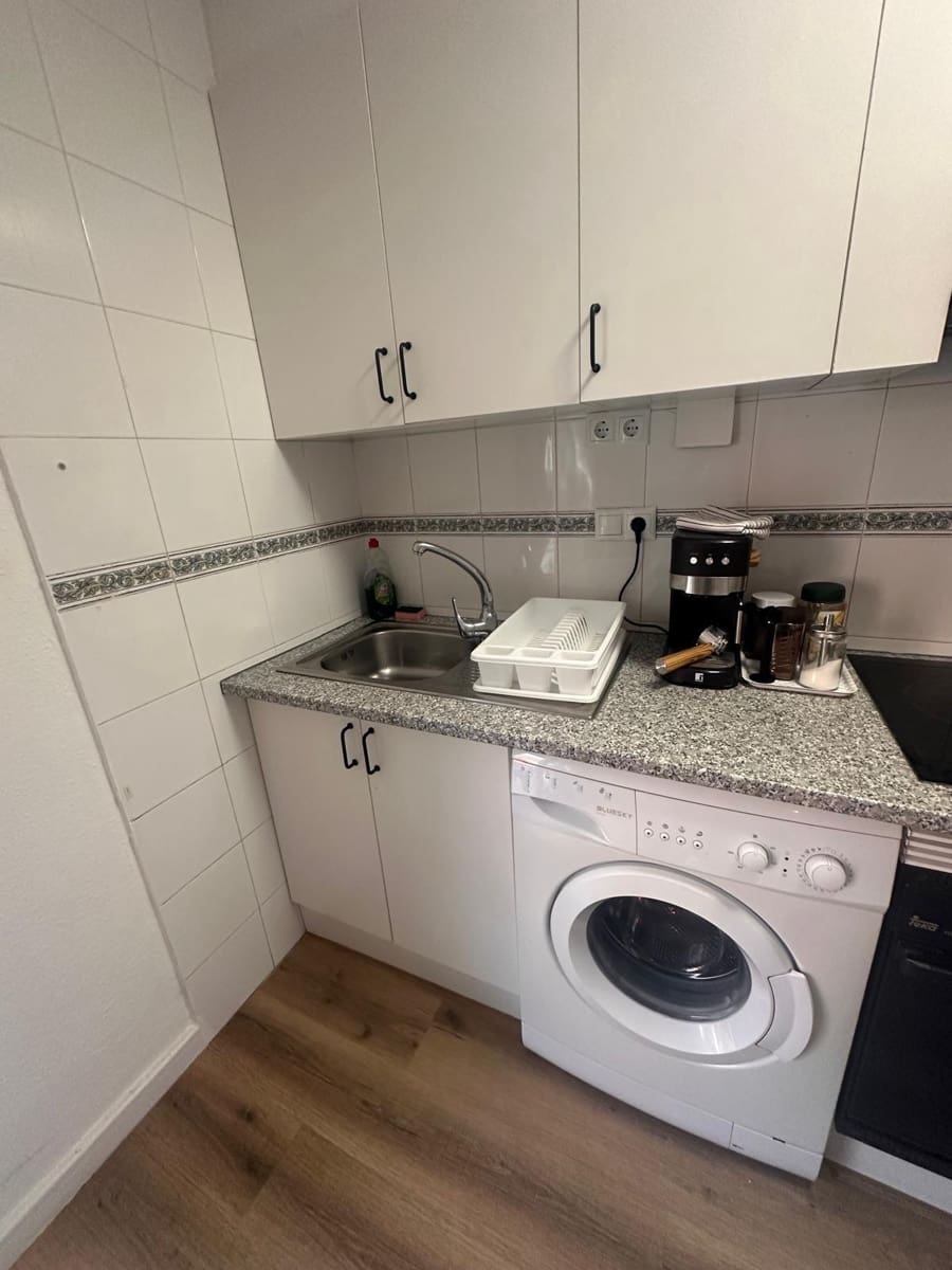 1 soverom Penthouse til salgs i Torrevieja - € 149 900 (Ref: 9877365)