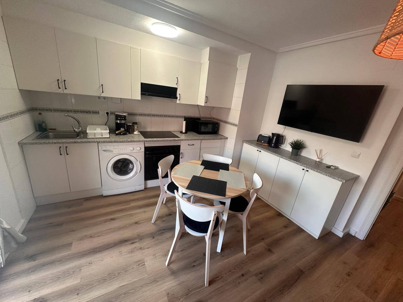 1 soverom Penthouse til salgs i Torrevieja - € 149 900 (Ref: 9877365)