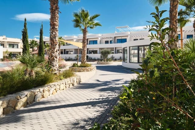 2 soverom Bungalow til salgs i La Veleta, Torrevieja med svømmebasseng - € 360 000 (Ref: 9877367)