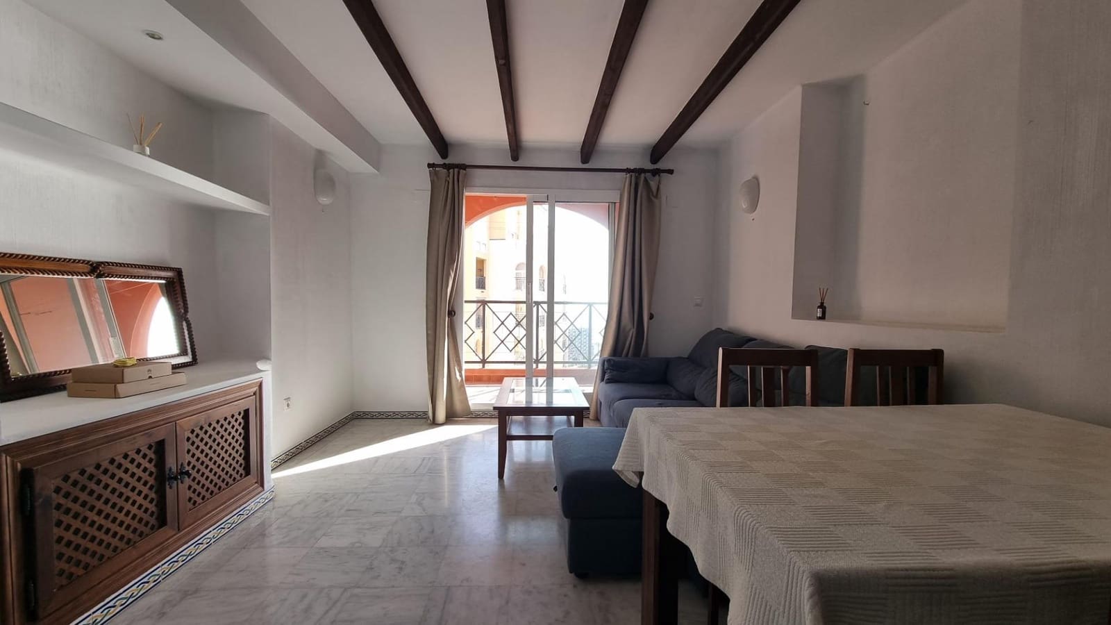 2 soveværelse Lejlighed til salg i Torrevieja med swimmingpool - € 265.000 (Ref: 9877370)
