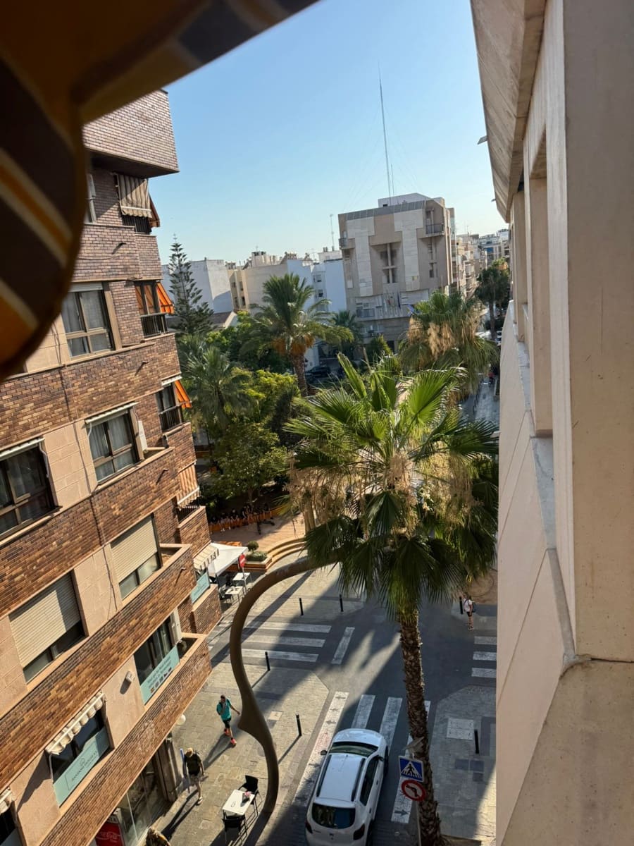 3 makuuhuone Huoneisto myytävänä paikassa Torrevieja - 248 000 € (Ref: 9877373)