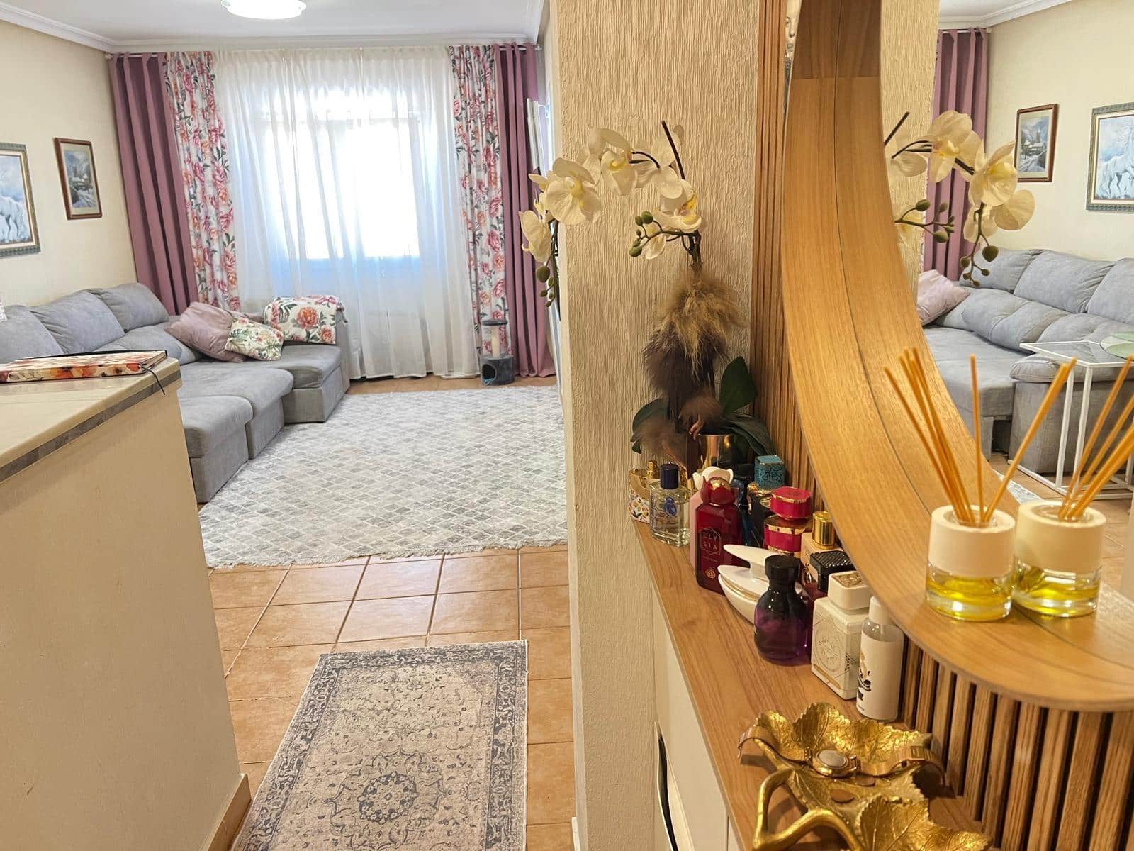 2 soveværelse Lejlighed til salg i Torrevieja med swimmingpool - € 194.000 (Ref: 9877375)