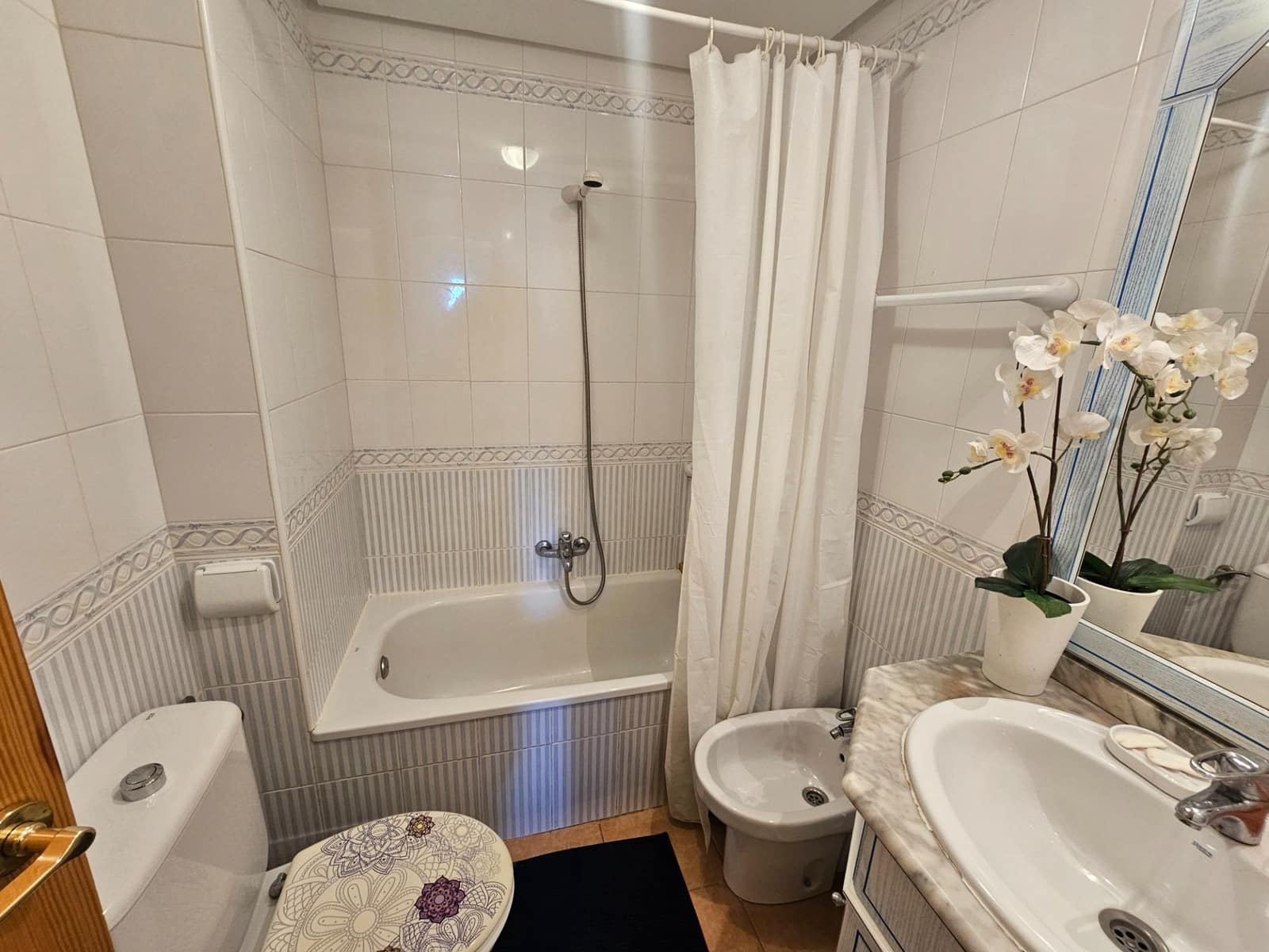 2 soveværelse Lejlighed til salg i Torrevieja med swimmingpool - € 194.000 (Ref: 9877375)