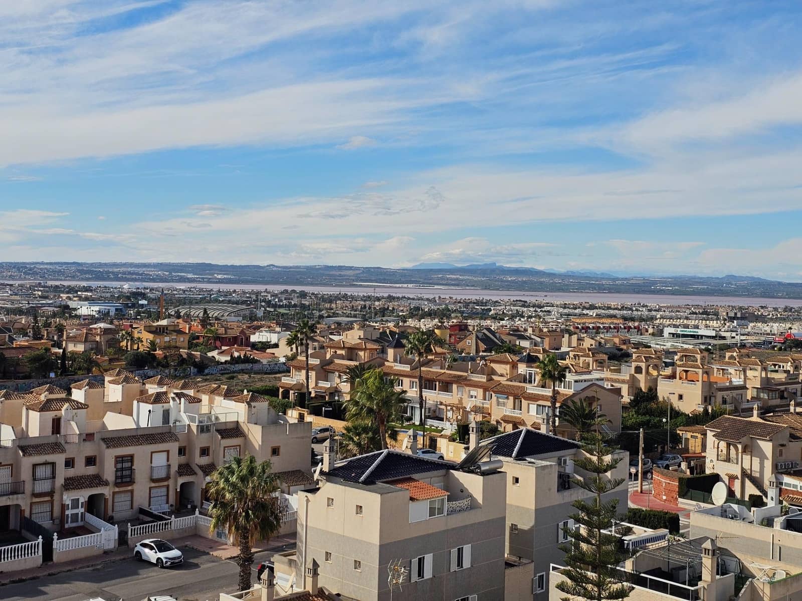 2 soveværelse Lejlighed til salg i Torrevieja med swimmingpool - € 194.000 (Ref: 9877375)