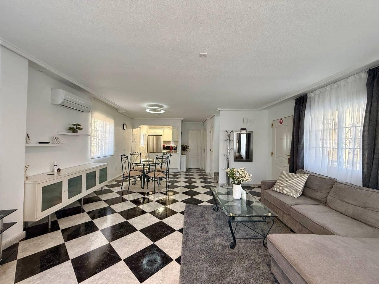 4 camera da letto Villa in vendita in Orihuela Costa con piscina - 359.000 € (Rif: 9877379)