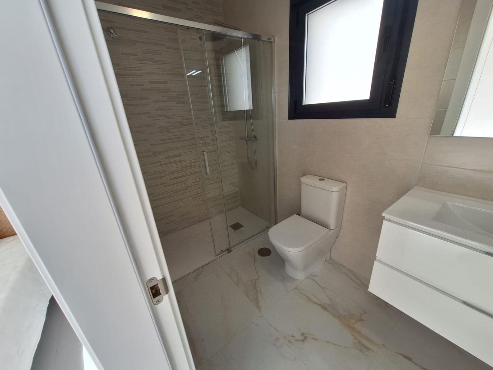 3 slaapkamer Villa te koop in Pilar de la Horadada met zwembad - € 431.500 (Ref: 9877382)