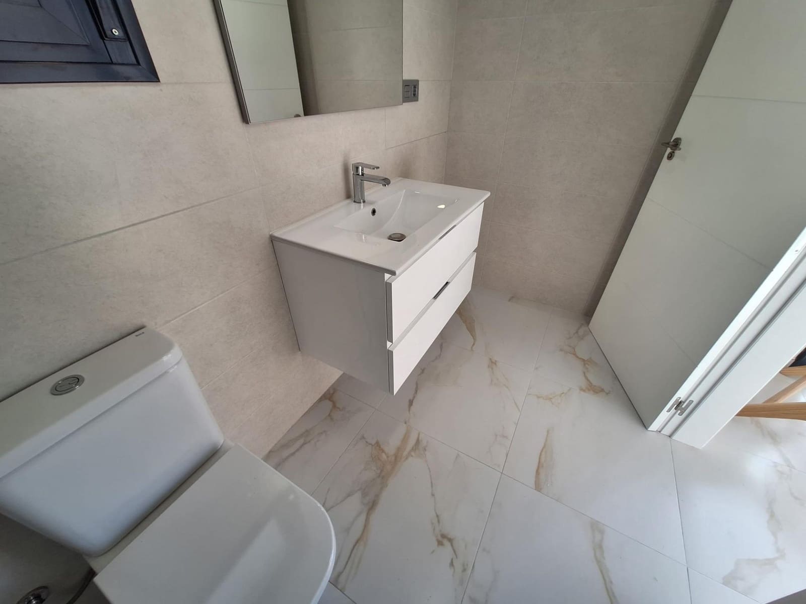 3 slaapkamer Villa te koop in Pilar de la Horadada met zwembad - € 431.500 (Ref: 9877382)
