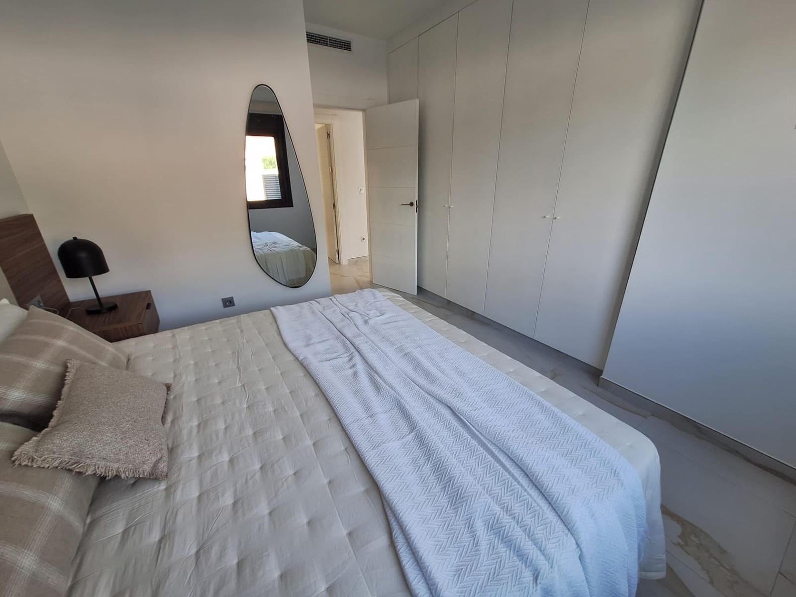 3 slaapkamer Villa te koop in Pilar de la Horadada met zwembad - € 431.500 (Ref: 9877382)