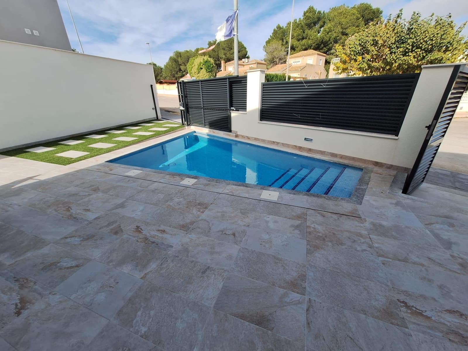 3 slaapkamer Villa te koop in Pilar de la Horadada met zwembad - € 431.500 (Ref: 9877382)