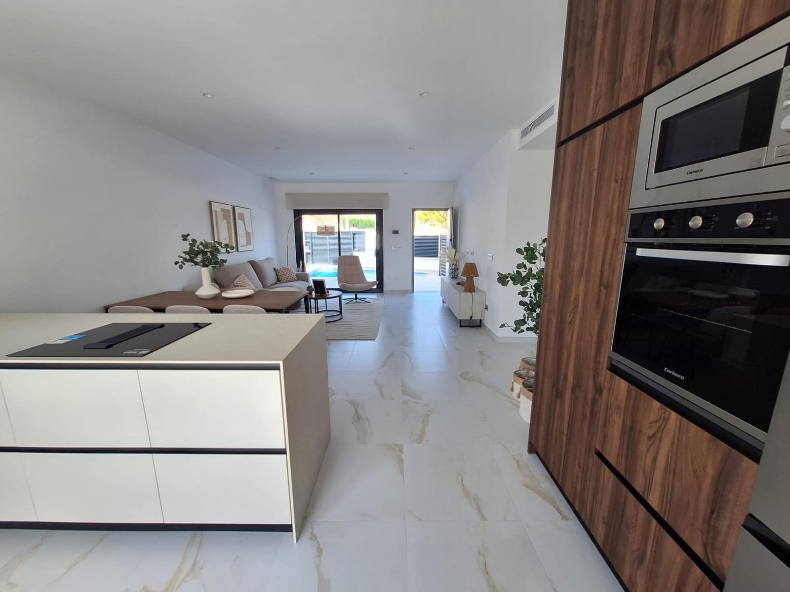 3 slaapkamer Villa te koop in Pilar de la Horadada met zwembad - € 431.500 (Ref: 9877382)