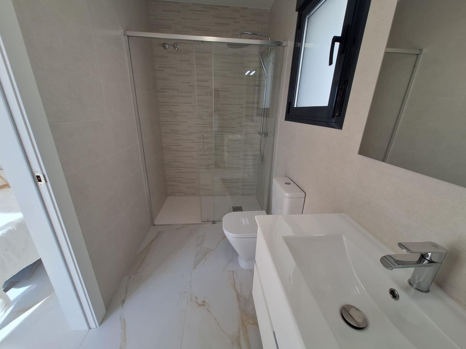 3 slaapkamer Villa te koop in Pilar de la Horadada met zwembad - € 431.500 (Ref: 9877382)