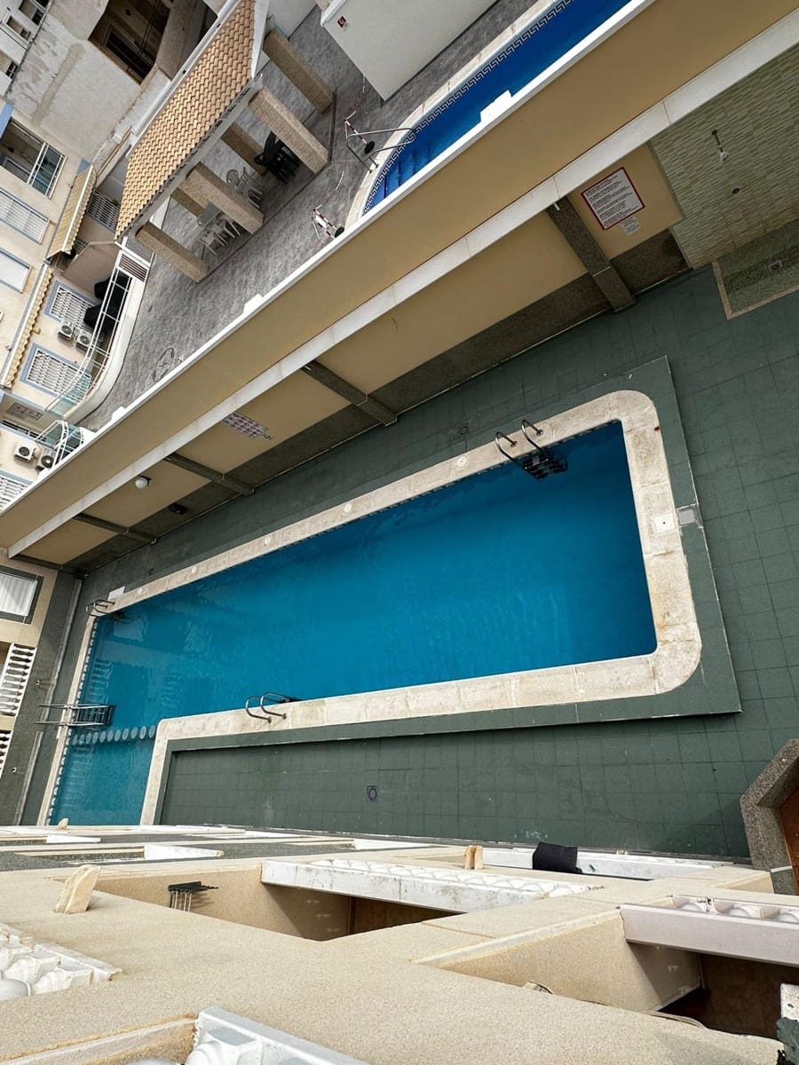 2 sypialnia Apartament na sprzedaż w Torrevieja - 148 900 € (Ref: 9877383)