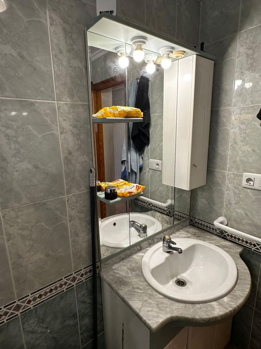 2 sypialnia Apartament na sprzedaż w Torrevieja - 148 900 € (Ref: 9877383)