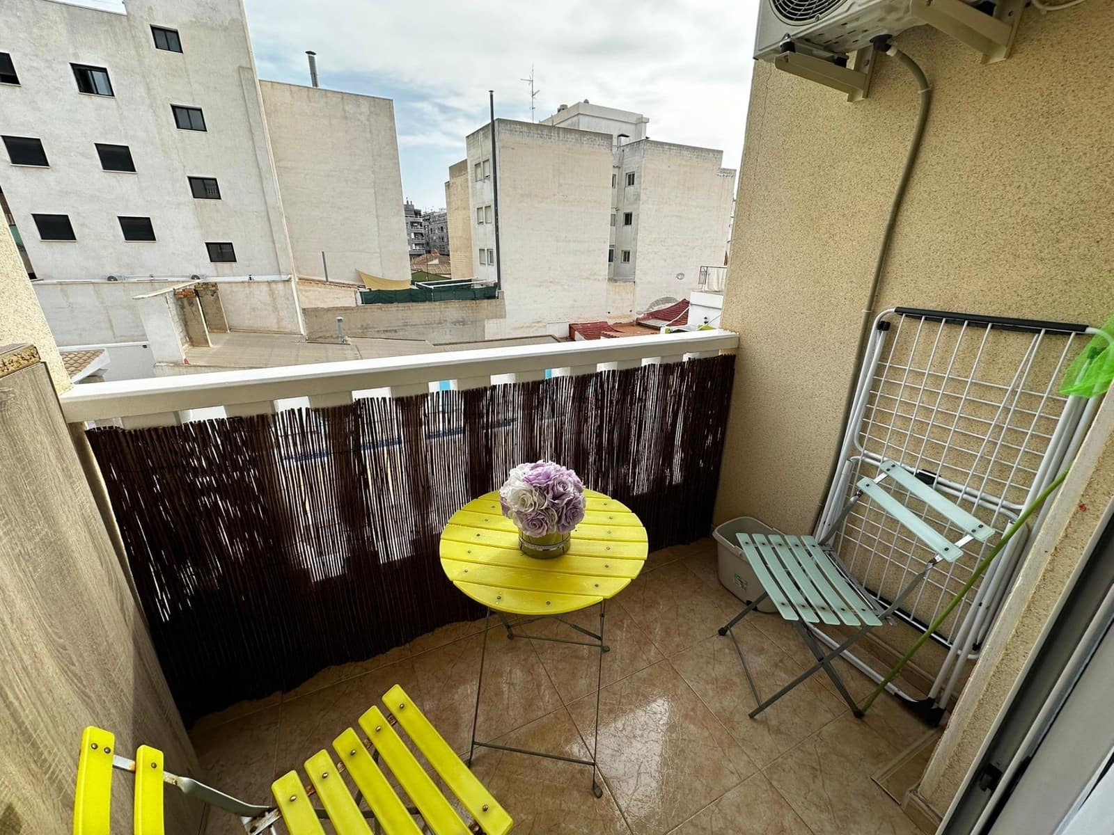 2 sypialnia Apartament na sprzedaż w Torrevieja - 148 900 € (Ref: 9877383)