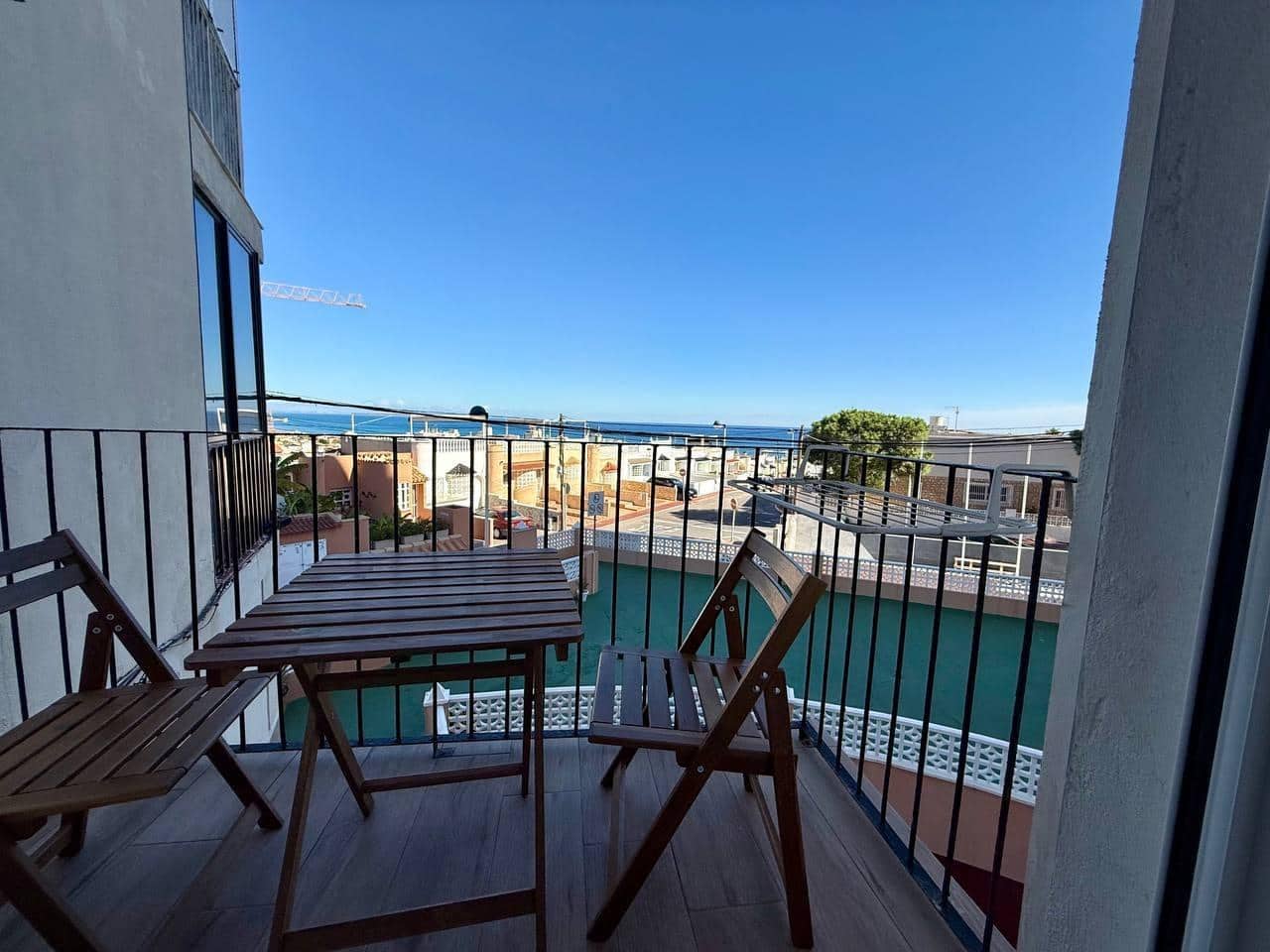 Studio à vendre à Torrevieja - 115 900 € (Ref: 9877386)