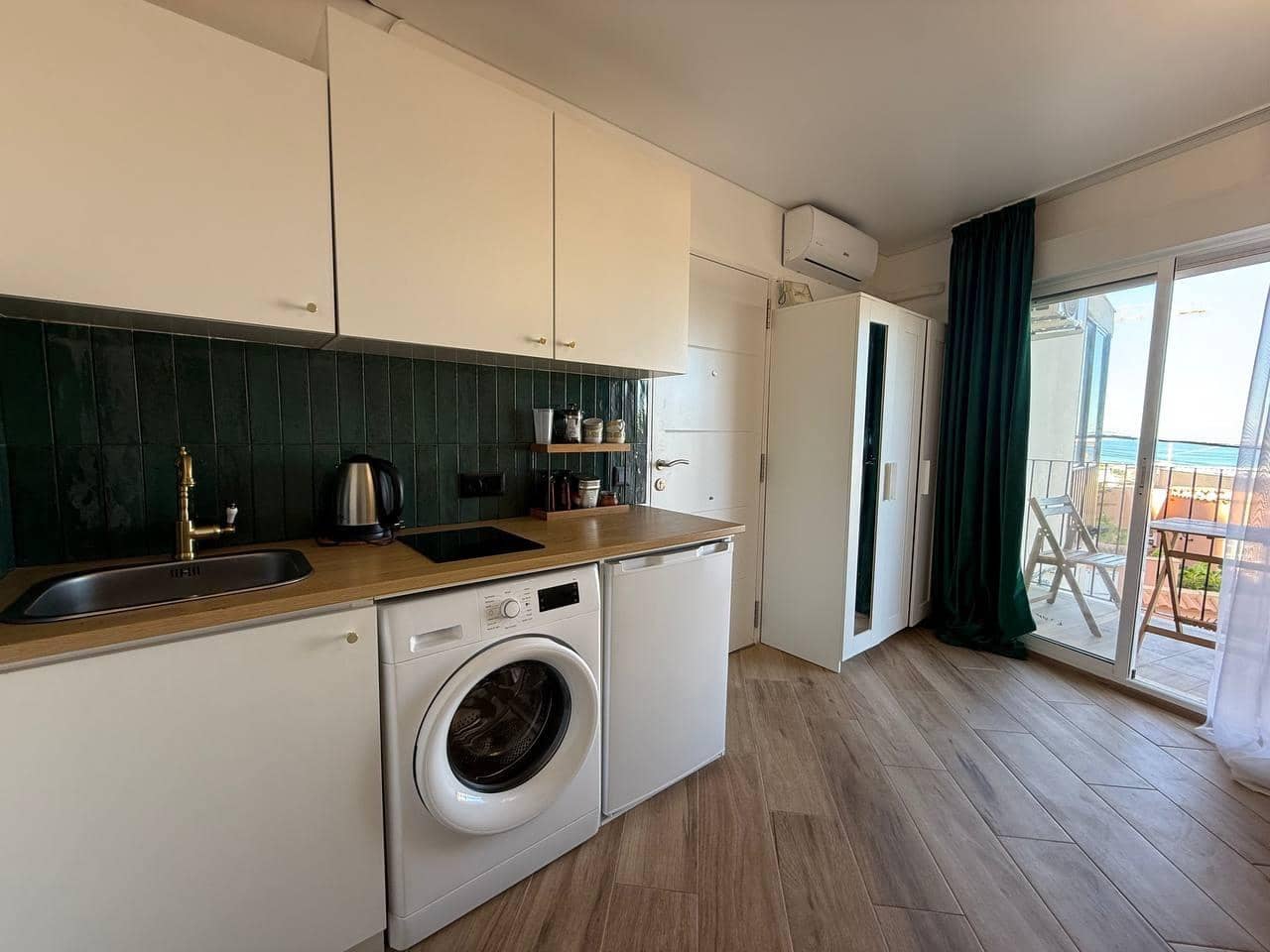Studio à vendre à Torrevieja - 115 900 € (Ref: 9877386)