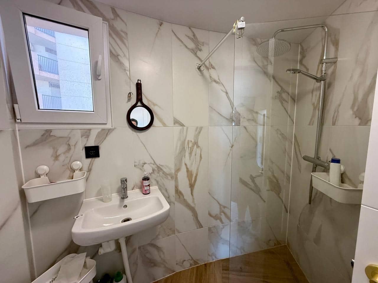 Studio à vendre à Torrevieja - 115 900 € (Ref: 9877386)