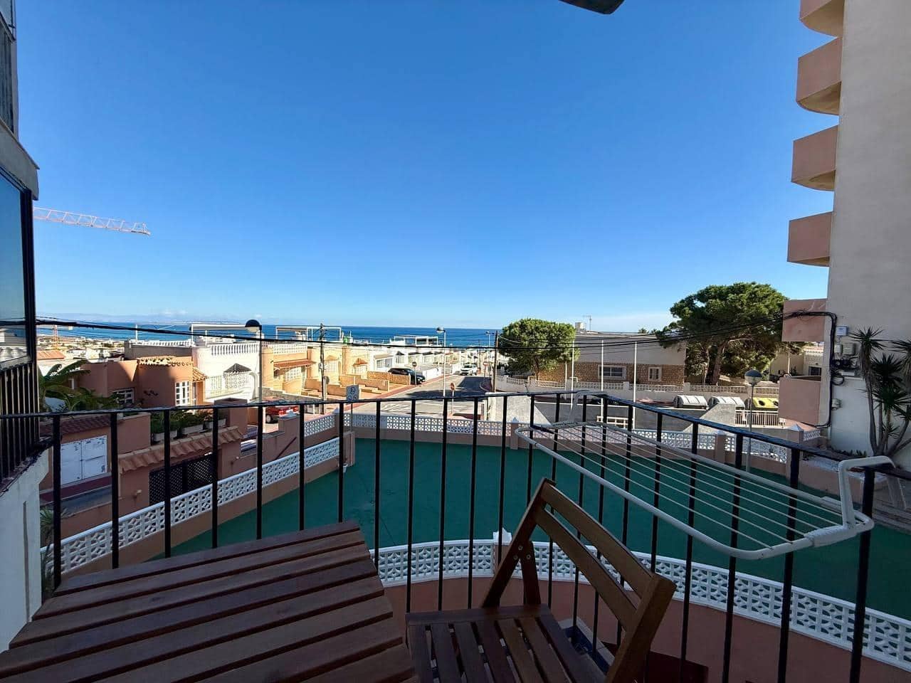 Studio à vendre à Torrevieja - 115 900 € (Ref: 9877386)