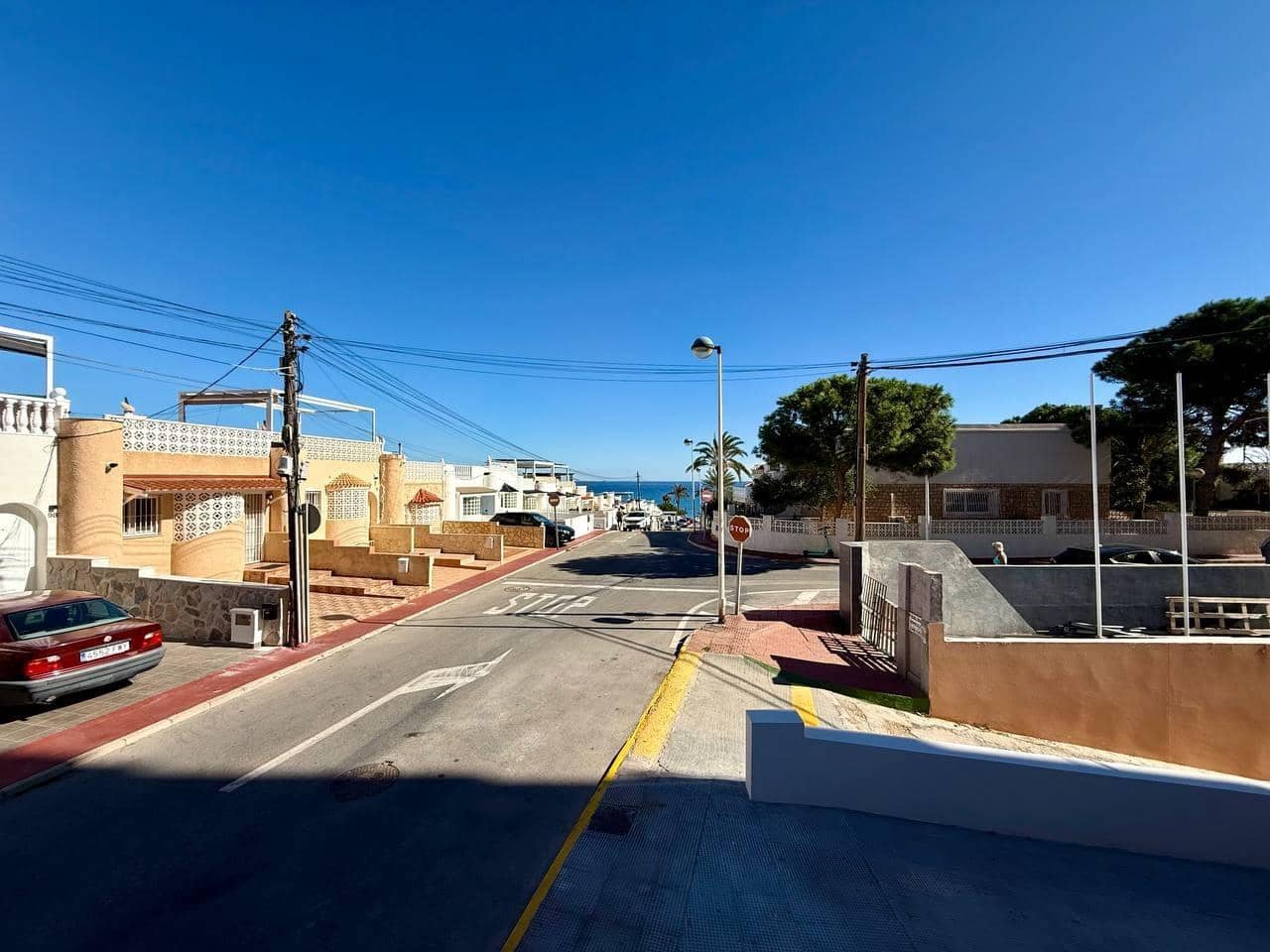 Studio à vendre à Torrevieja - 115 900 € (Ref: 9877386)