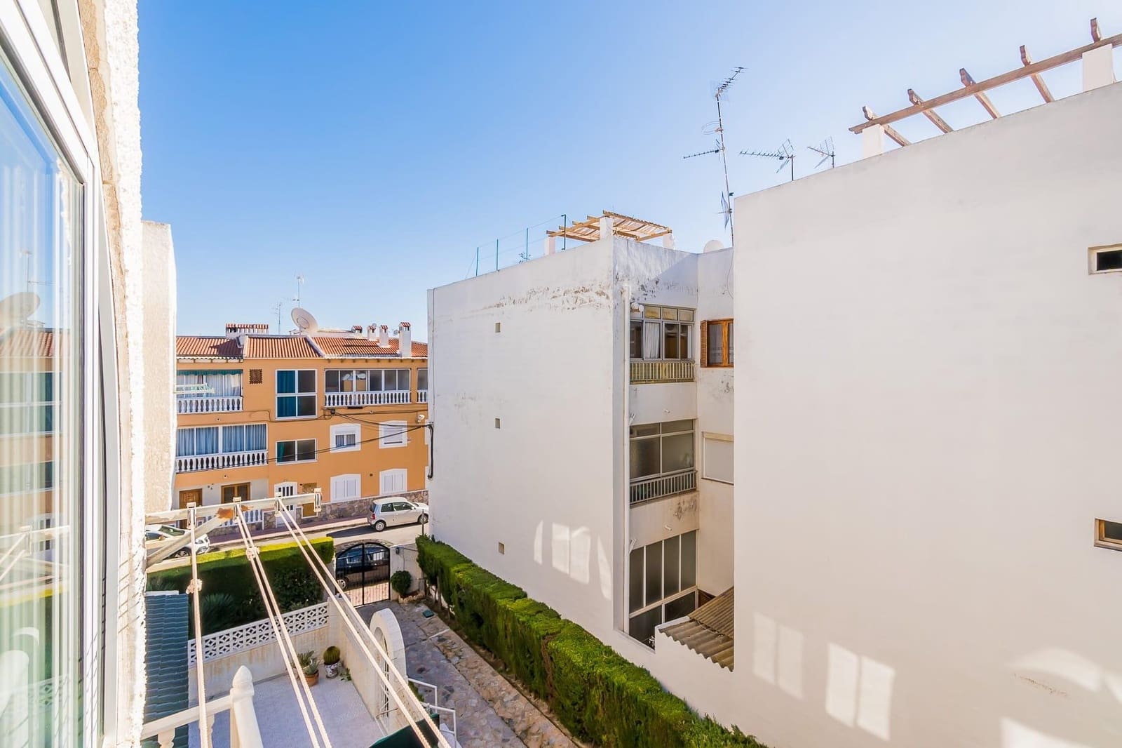 Apartamento en Torrevieja en venta con piscina - 129.900 € (Ref: 9877387)