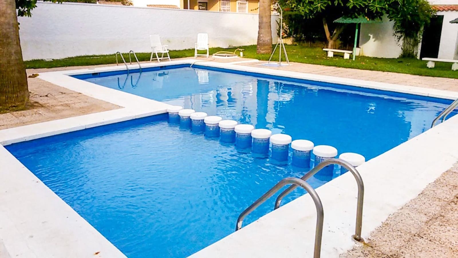 Apartamento en Torrevieja en venta con piscina - 129.900 € (Ref: 9877387)