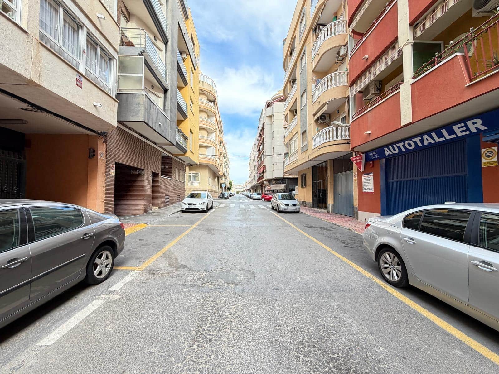 1 sypialnia Apartament na sprzedaż w Torrevieja - 110 000 € (Ref: 9877389)