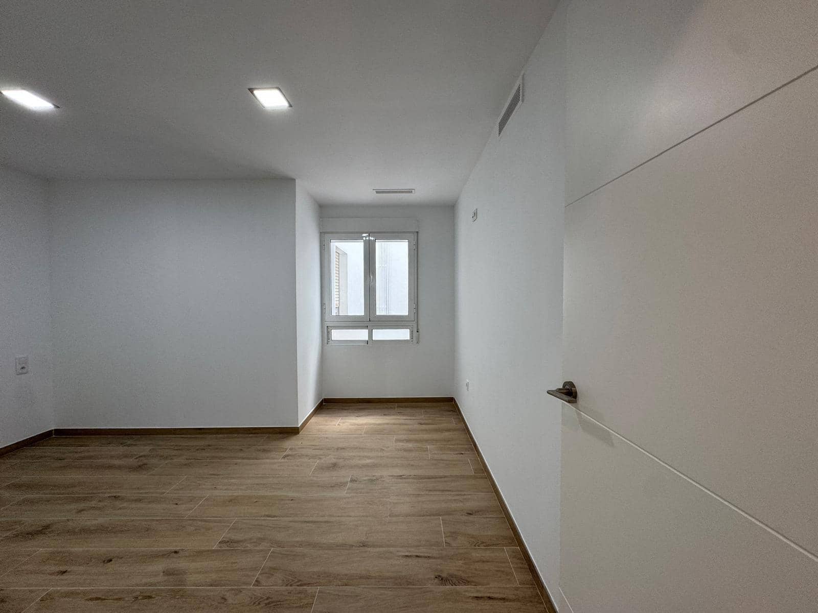 3 soverom Leilighet til salgs i Torrevieja med garasje - € 245 000 (Ref: 9877390)