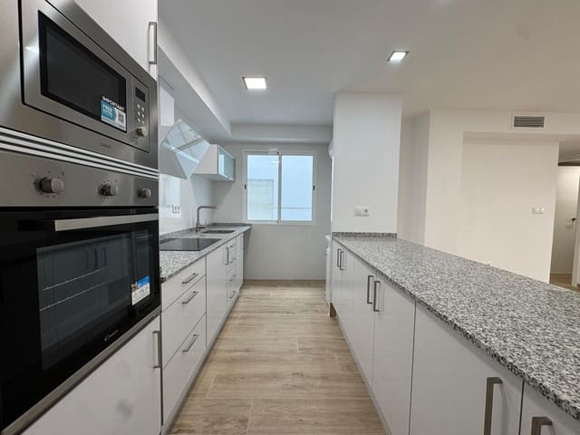 3 soverom Leilighet til salgs i Gaspar Perelló, Torrevieja med garasje - € 245 000 (Ref: 9877390)