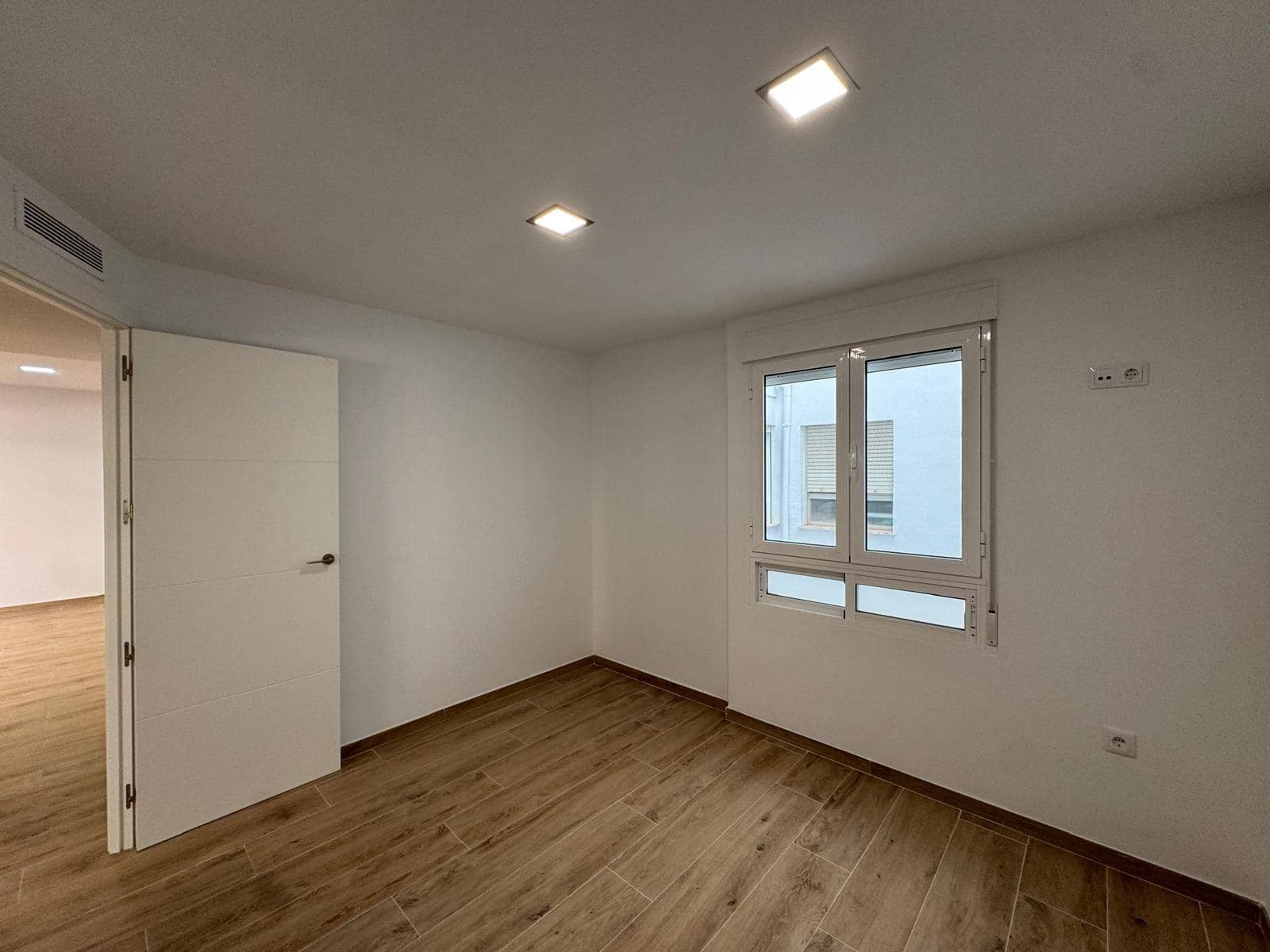 3 soverom Leilighet til salgs i Torrevieja med garasje - € 245 000 (Ref: 9877390)