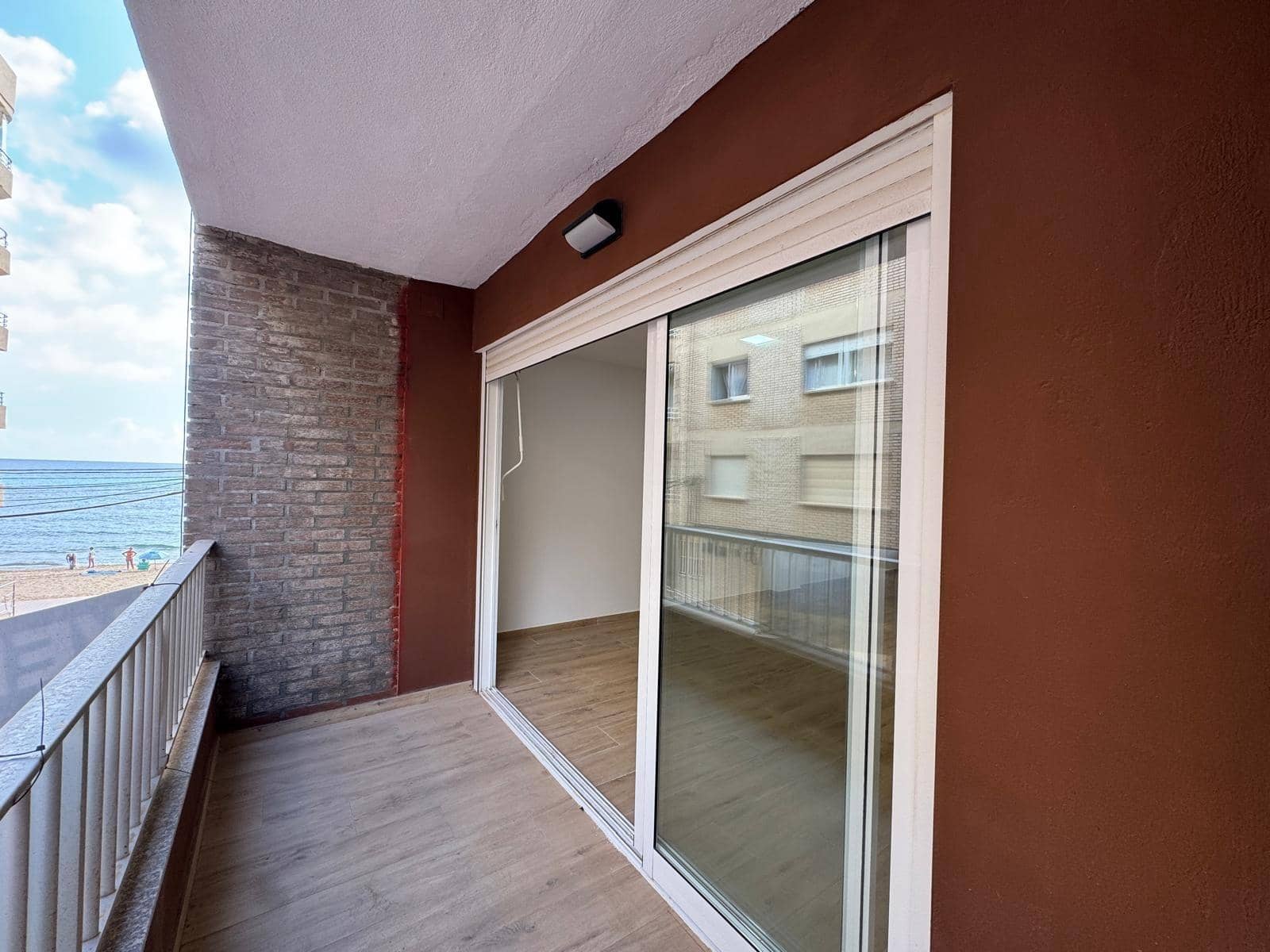 3 soverom Leilighet til salgs i Torrevieja med garasje - € 245 000 (Ref: 9877390)