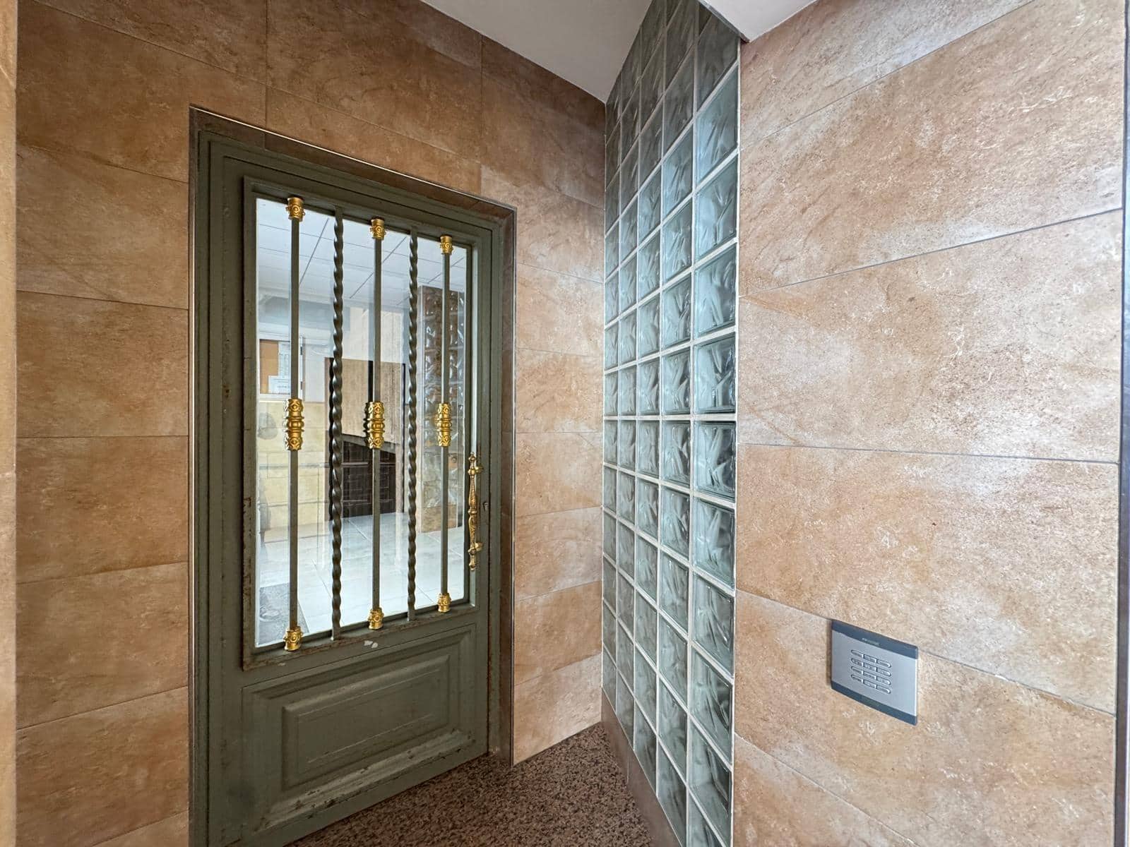 3 soverom Leilighet til salgs i Torrevieja med garasje - € 245 000 (Ref: 9877390)