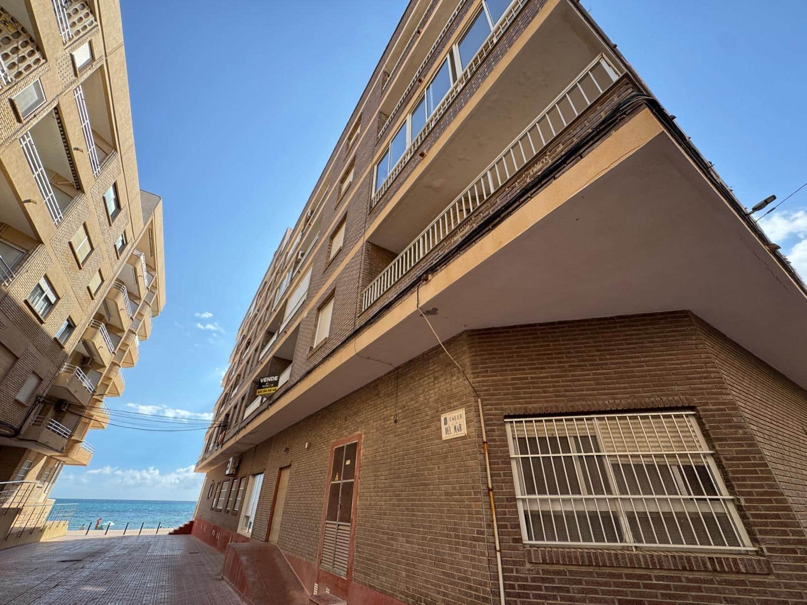 3 soverom Leilighet til salgs i Torrevieja med garasje - € 245 000 (Ref: 9877390)