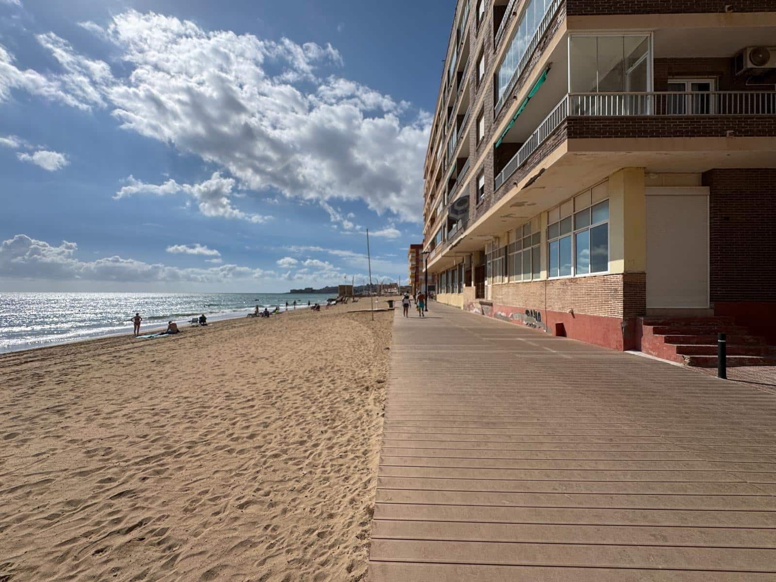 3 soverom Leilighet til salgs i Torrevieja med garasje - € 245 000 (Ref: 9877390)