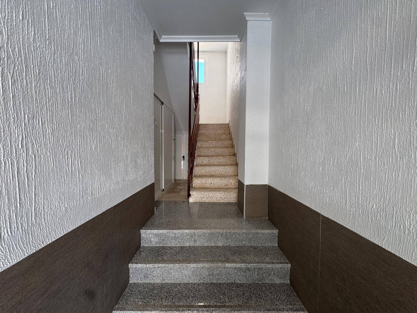 3 makuuhuone Huoneisto myytävänä paikassa Torrevieja - 295 000 € (Ref: 9877393)